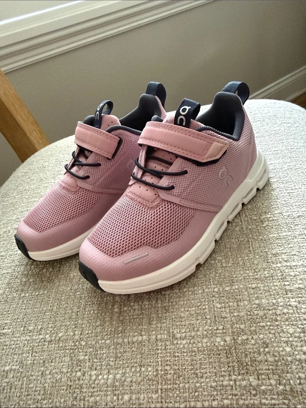 On Cloud Play Little Kids Running Shoe Sneakers